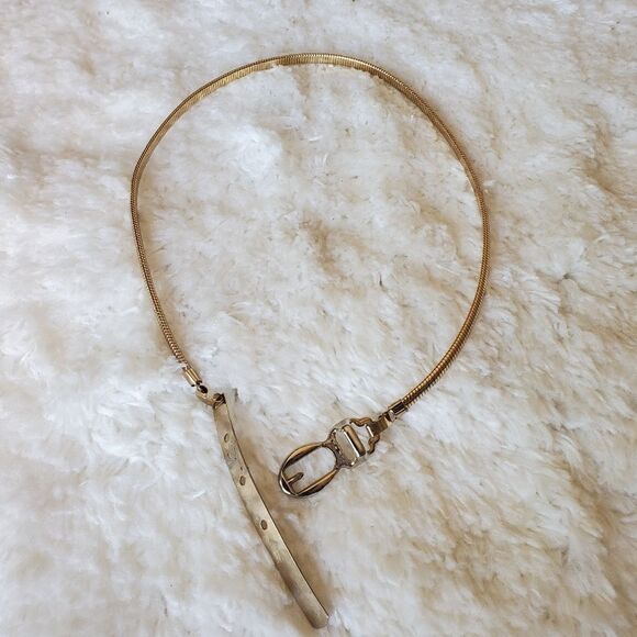‎Women\'s Unbranded Belt Small Gold Tone Vintage